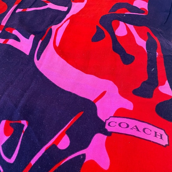 Coach - Abstract print Scarf - Picture 2 of 5